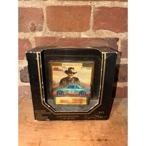 Racing Champions 92 Premier Richard Petty #43 NASCAR 1:64
